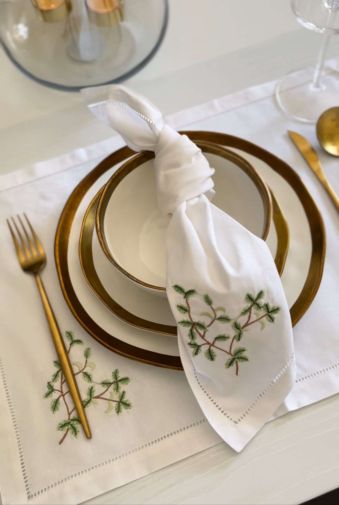 Green Stems Napkins - Set of 4