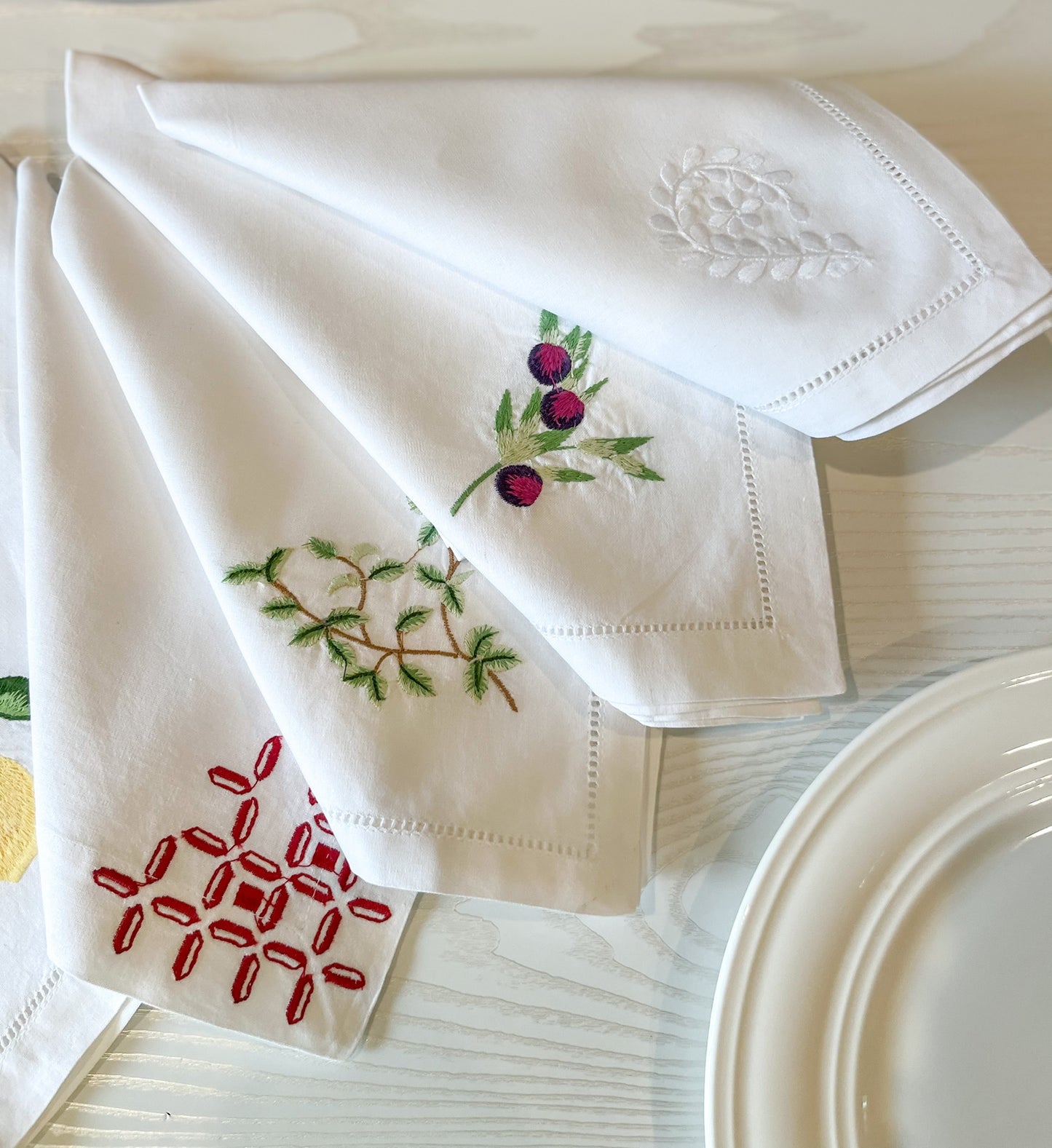Homeland Olives Napkins - Set of 4