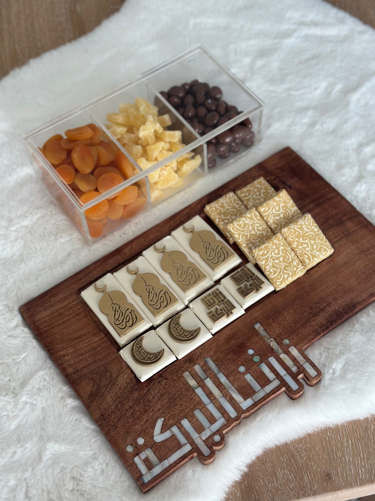 Zaratna Al Barakeh Tray & Dessert Box
