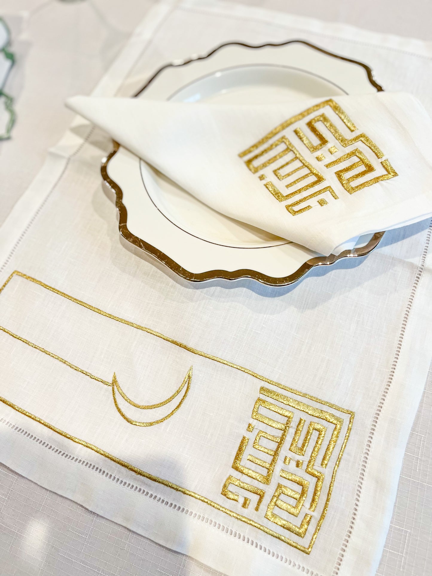 Gold Ramadan Kareem Embroidery Linen Napkins & Placemats - Set of 4