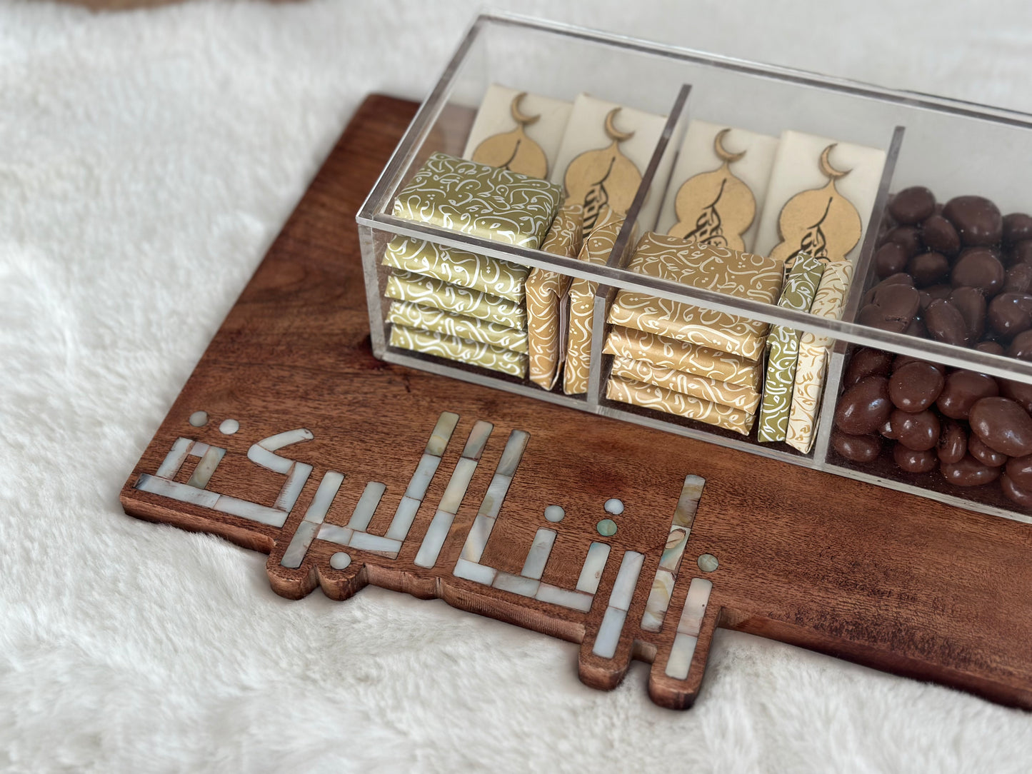 Zaratna Al Barakeh Tray & Dessert Box